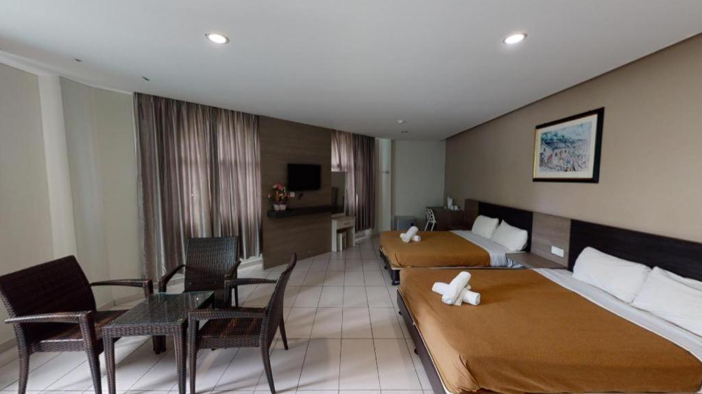 Hotel Suria Malaqa Malacca Exterior photo